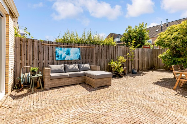 Medium property photo - Meidoornstraat 48, 1326 DE Almere